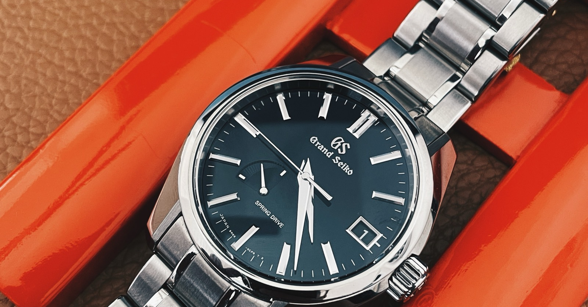 Grand Seiko SBGA375 | WatchCrunch