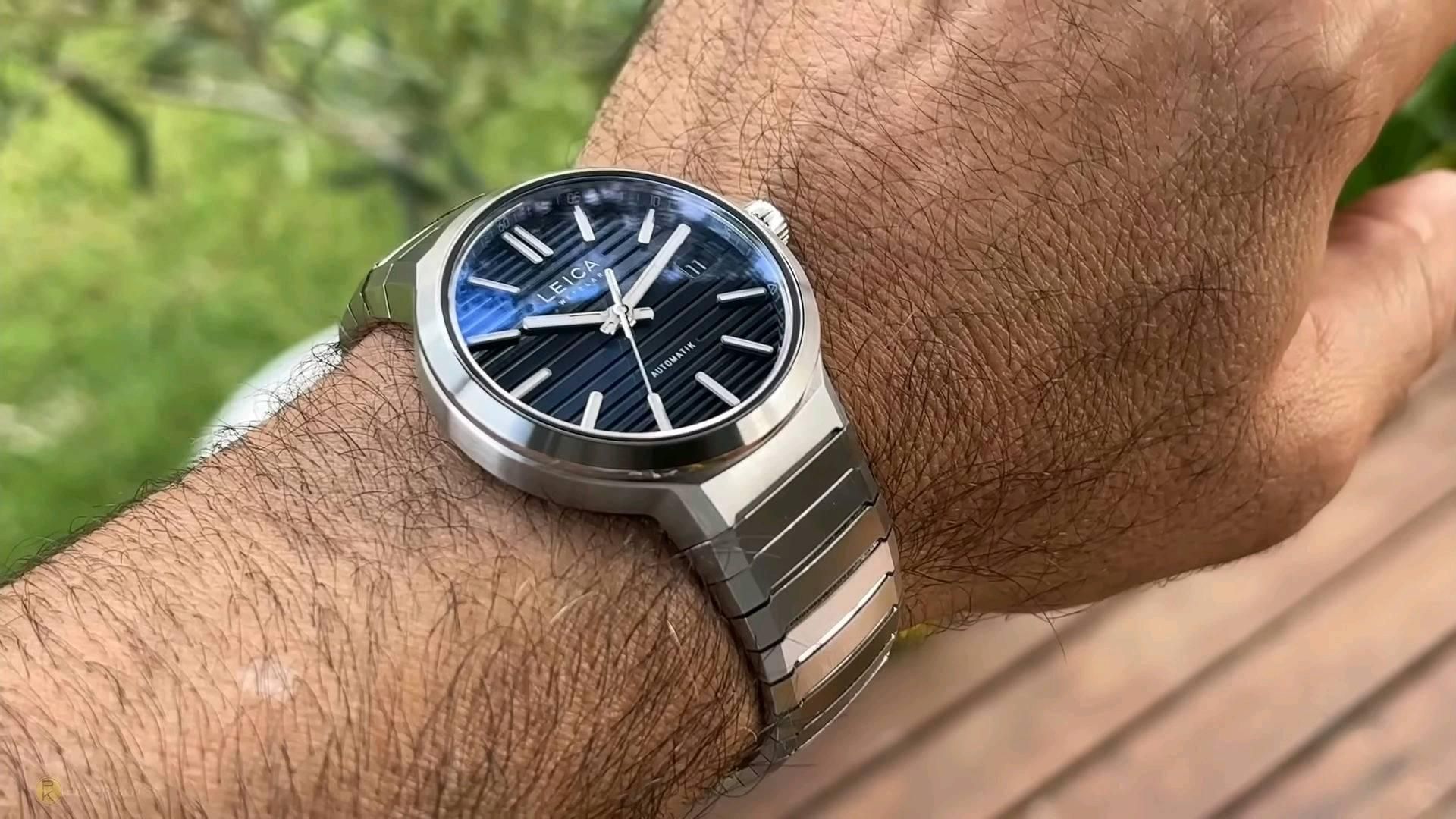 Leica ZM11 📷 ⌚ | WatchCrunch