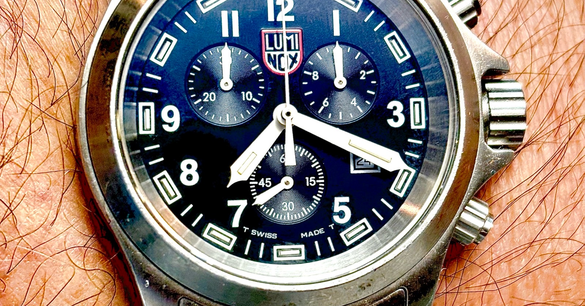 Luminox Series 800 Chronograph MBM H3 | WatchCrunch