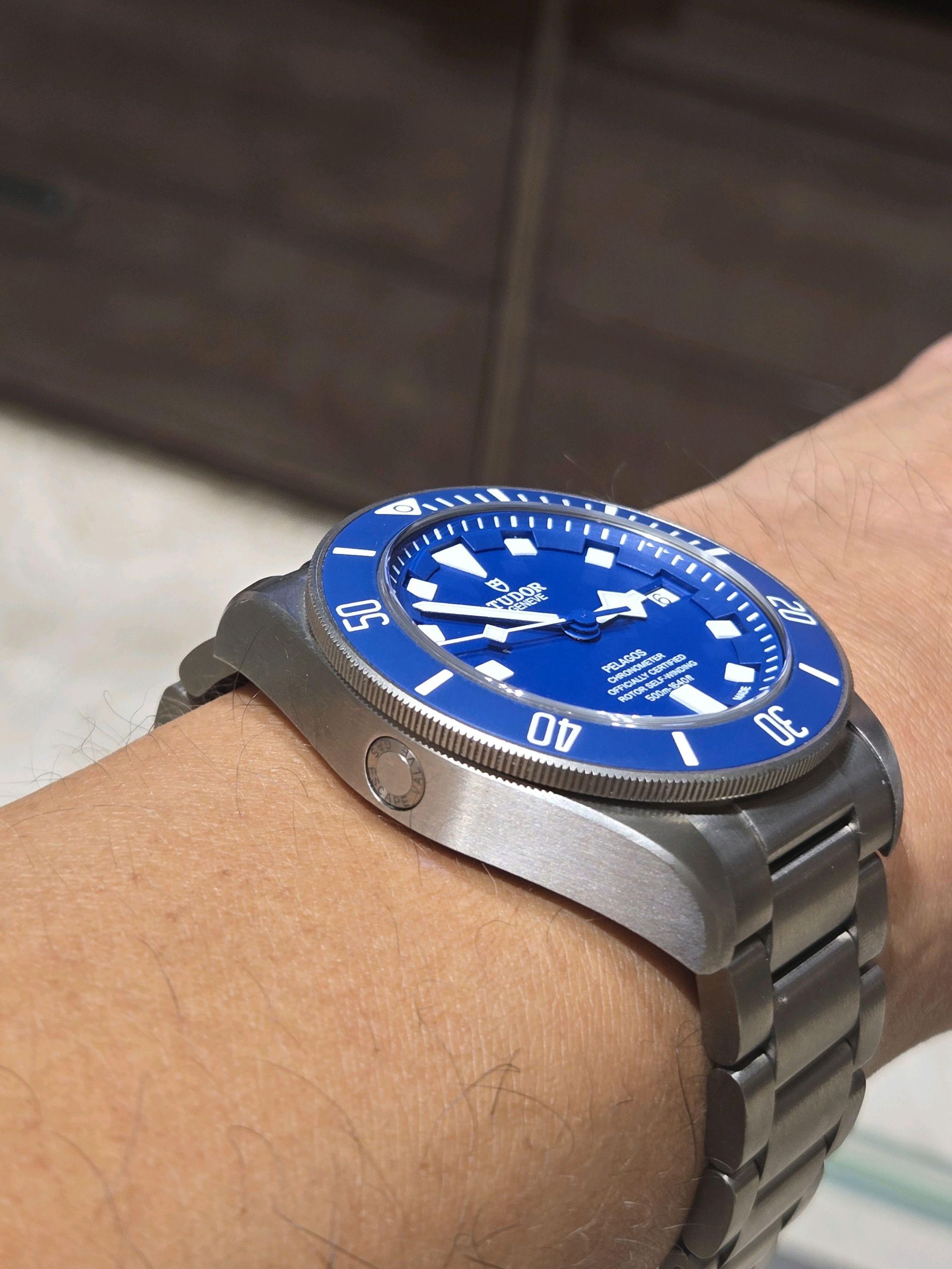 WatchCrunch – The People-Powered Watch App.